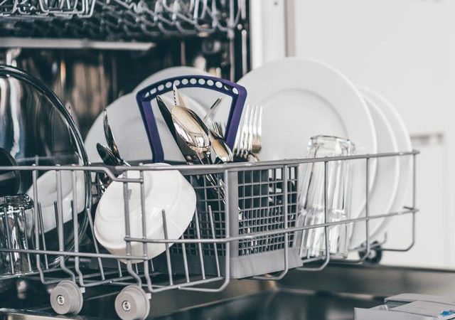 The Evolution of Dishwasher Dryers: A Modern Marvel in Kitchen Efficiency